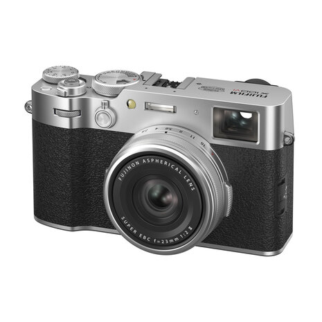 FUJIFILM X100VI zilver